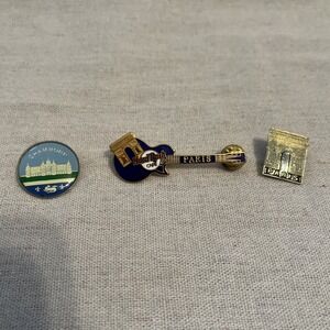 PARIS SOUVENIR PINS  Hard Rock Cafe, Chambord Castle &  Paris